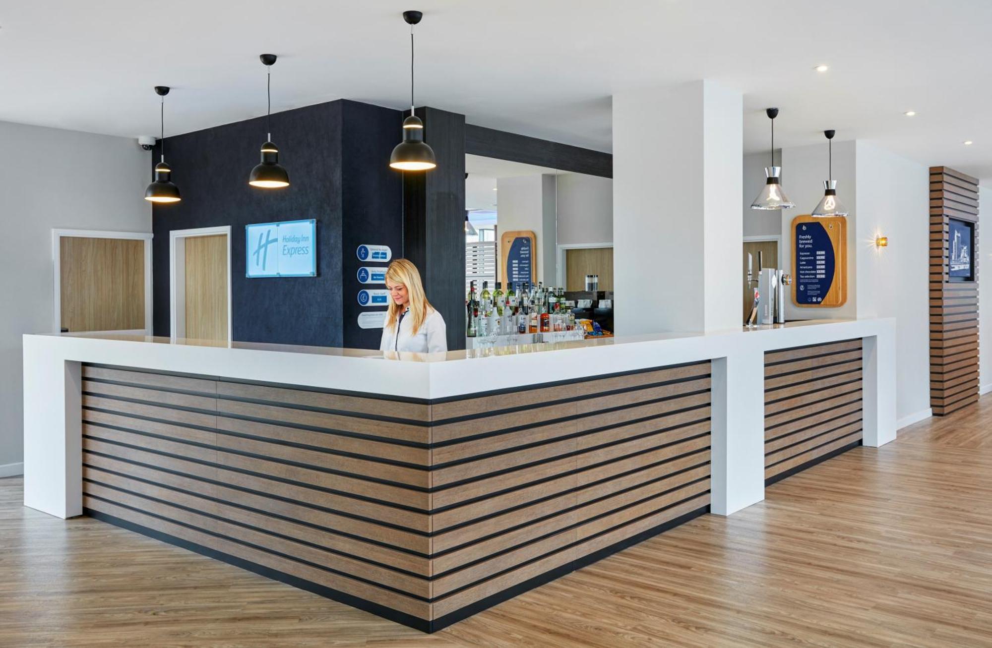 Holiday Inn Express Grimsby By Ihg Eksteriør bilde